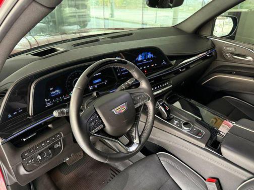 2024 Cadillac Escalade Sport