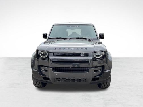 Carpathian Grey Premium Metallic 2026 Land Rover Defender P400 X-Dynamic SE