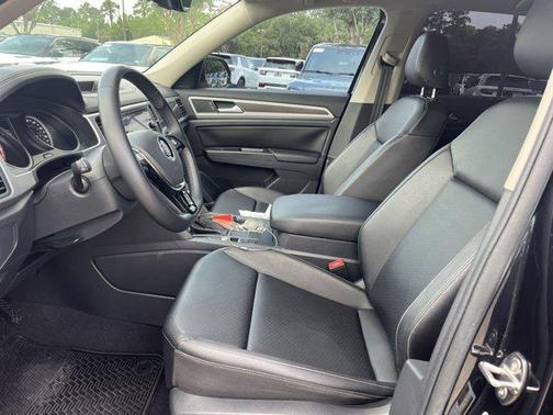 2019 Volkswagen Atlas 3.6L SE w/Technology