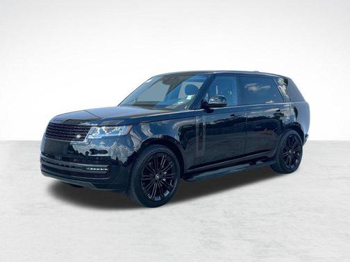 2025 Land Rover Range Rover P400 SE 7 Seat