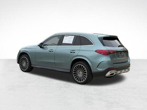 Verde Silver Metallic 2026 Mercedes-Benz GLC 300 Base