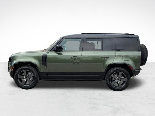 Woolstone Green Metallic 2026 Land Rover Defender P400 X-Dynamic SE