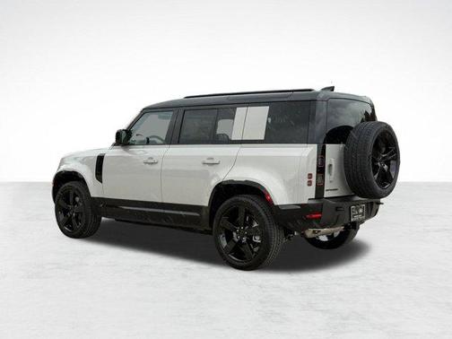 2026 Land Rover Defender P400 X-Dynamic SE
