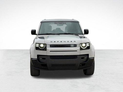 2026 Land Rover Defender P400 X-Dynamic SE
