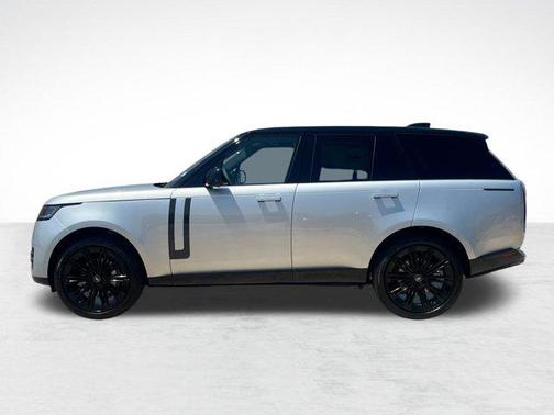 2025 Land Rover Range Rover P400 SE
