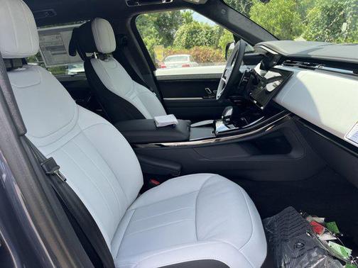 2025 Land Rover Range Rover Sport Autobiography