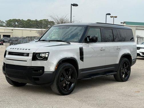 2026 Land Rover Defender P300 S