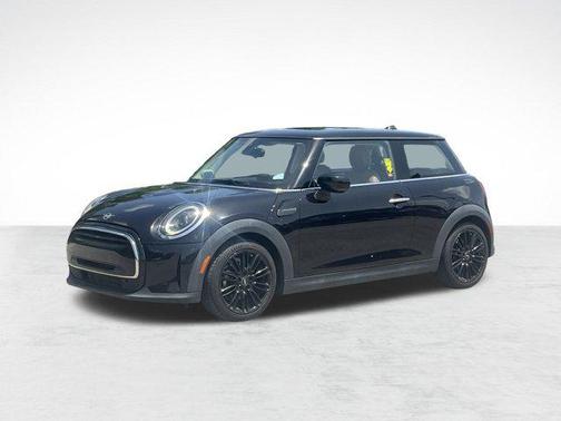 2022 MINI Hardtop Cooper