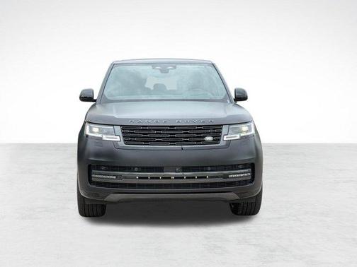 Obsidian Black SV Bespoke Ultra Metallic Satin 2026 Land Rover Range Rover P530 SE 7 Seat
