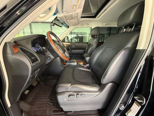 Black Obsidian 2015 INFINITI QX80 Base