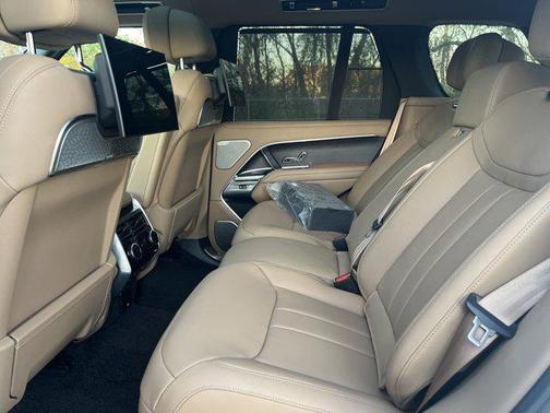 2025 Land Rover Range Rover P530 Autobiography