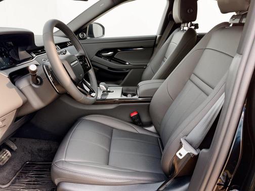 Santorini Black Metallic 2026 Land Rover Range Rover Evoque S