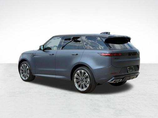 Varesine Blue Metallic 2026 Land Rover Range Rover Sport SE