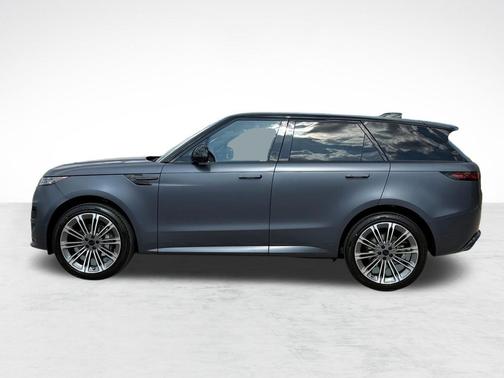 Varesine Blue Metallic 2026 Land Rover Range Rover Sport SE