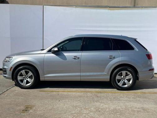 2018 Audi Q7 2.0T Premium Plus