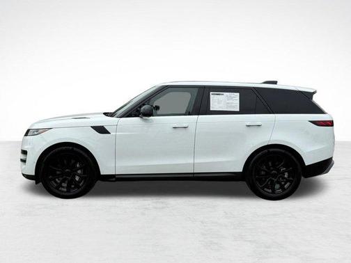 Santorini Black Metallic 2025 Land Rover Range Rover Sport SE