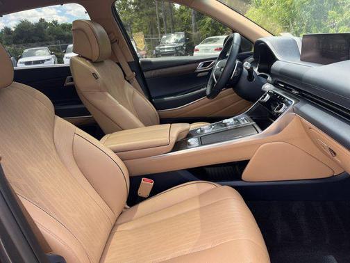 2023 Genesis GV80 2.5T