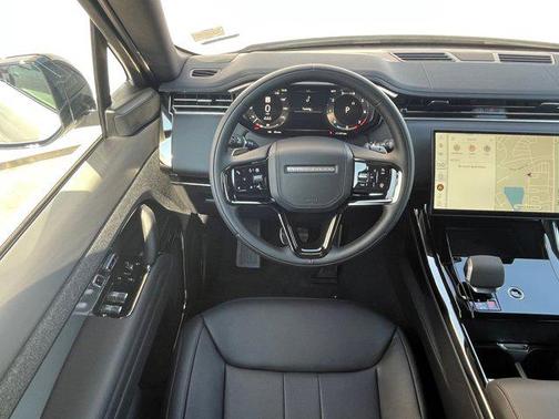 2025 Land Rover Range Rover Sport SE
