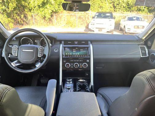 2017 Land Rover Discovery HSE