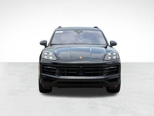 Black 2024 Porsche Cayenne Cayenne