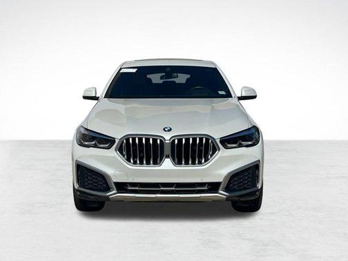 2022 BMW X6 xDrive40i