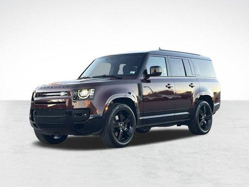 2025 Land Rover Defender 130 P400 X-Dynamic SE