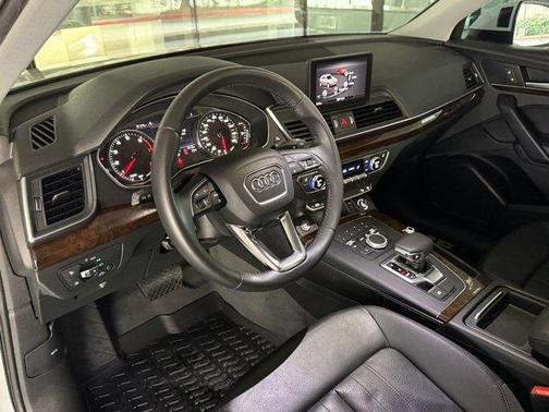 2019 Audi Q5 45 Premium