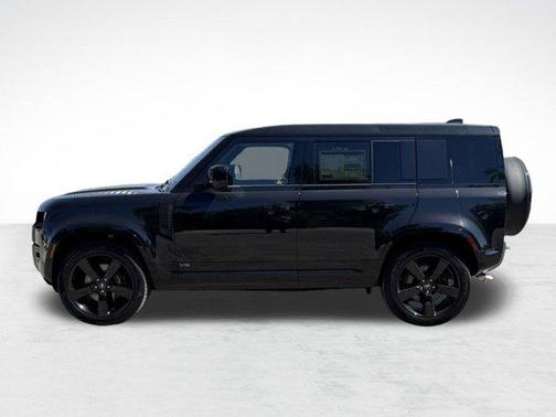 2025 Land Rover Defender 110 V8