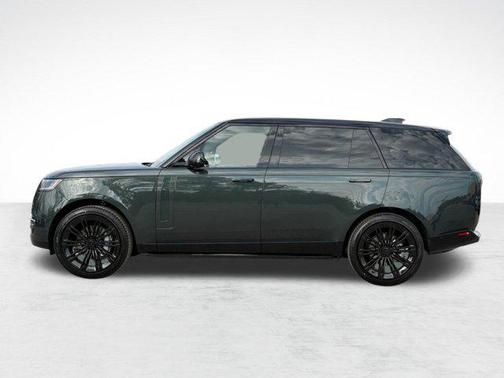 2026 Land Rover Range Rover P400 SE 7 Seat