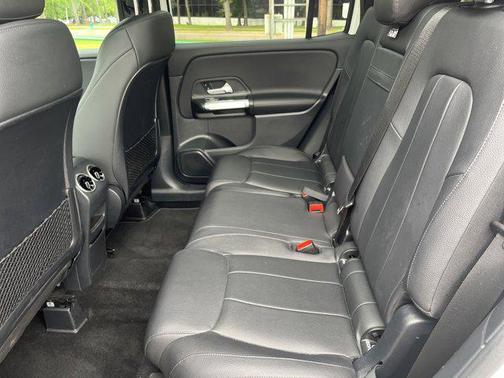 2023 Mercedes-Benz GLB 250 4MATIC