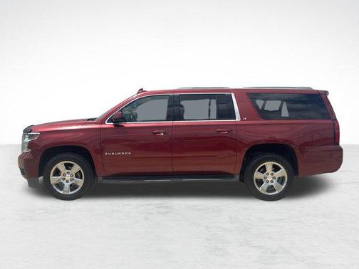 2017 Chevrolet Suburban LT