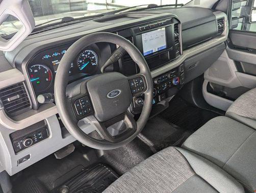2024 Ford F-350 XLT