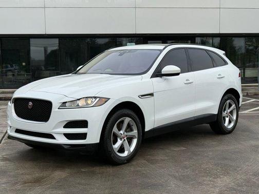 Fuji White 2018 Jaguar F-PACE 30t Premium