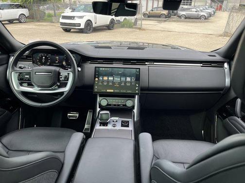 2023 Land Rover Range Rover SV