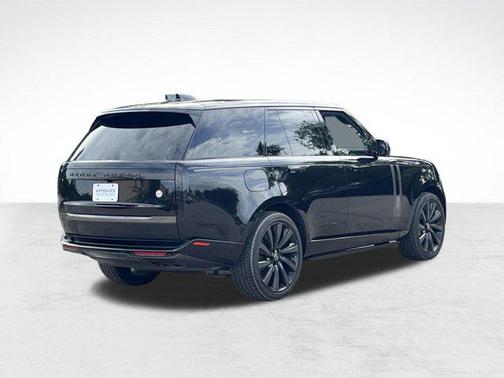 2023 Land Rover Range Rover SV