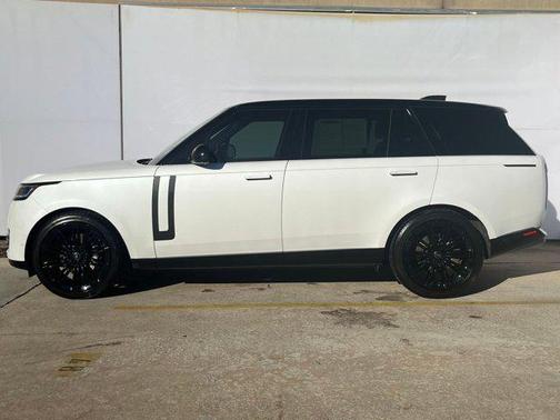 2023 Land Rover Range Rover P400 SE