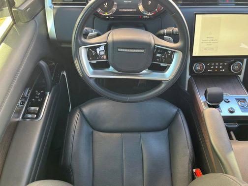 2023 Land Rover Range Rover P400 SE