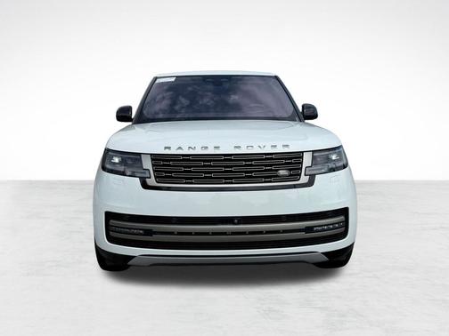 White 2023 Land Rover Range Rover P530 SE