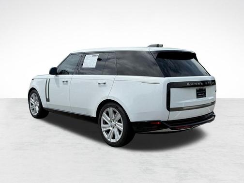 White 2023 Land Rover Range Rover P530 SE