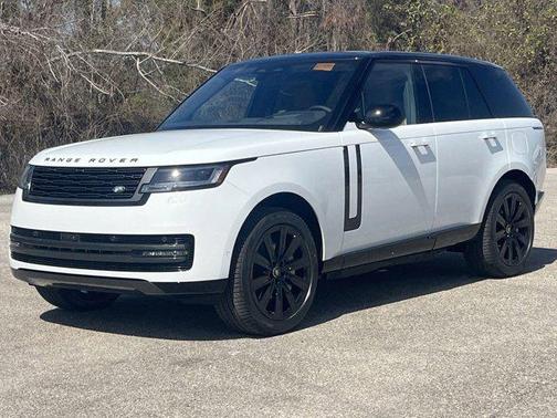 2025 Land Rover Range Rover P550e SE