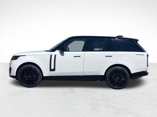 2025 Land Rover Range Rover P550e SE
