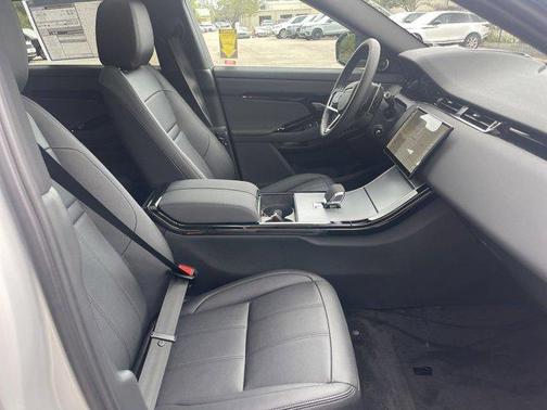 2025 Land Rover Range Rover Evoque Core S