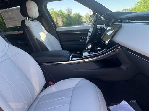 2025 Land Rover Range Rover Sport Autobiography