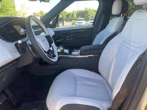 2025 Land Rover Range Rover Sport Autobiography