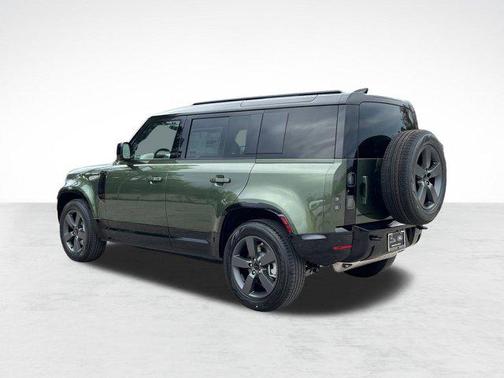 2026 Land Rover Defender P400 X-Dynamic SE