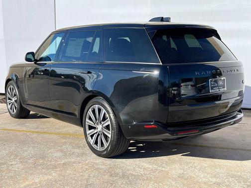 2023 Land Rover Range Rover Autobiography