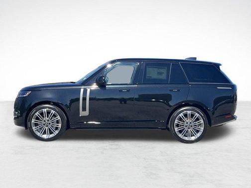 2025 Land Rover Range Rover P530 SE