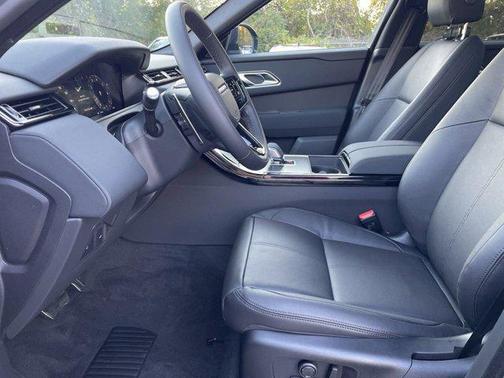 2025 Land Rover Range Rover Velar P250 SE R-Dynamic