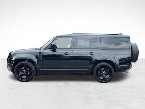 2025 Land Rover Defender V8