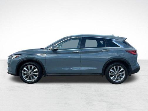 2022 INFINITI QX50 LUXE